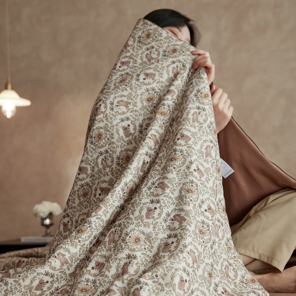 91家纺网 家纺一手货源 找家纺 丽笙被芯 2026新款全棉双层纱印花夏被夏凉被空调被 邦尼兔