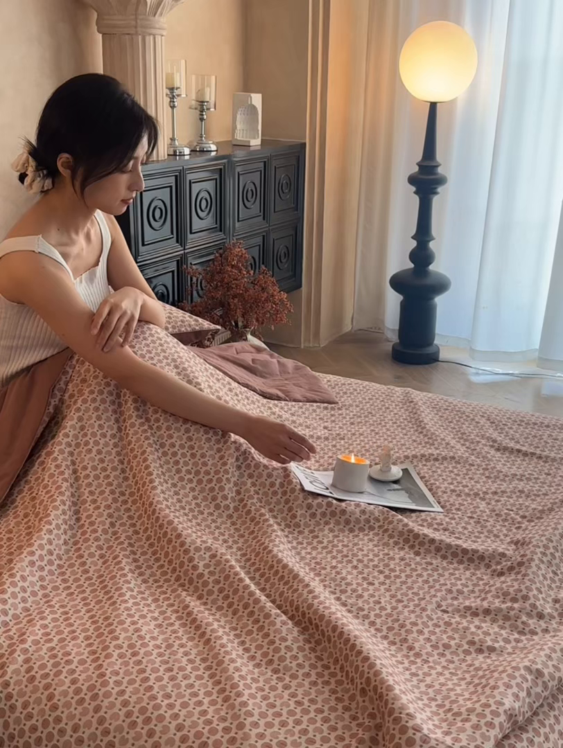 91家纺网 家纺一手货源 找家纺 丽笙被芯 2026新款全棉双层纱印花夏被夏凉被空调被 咖啡豆