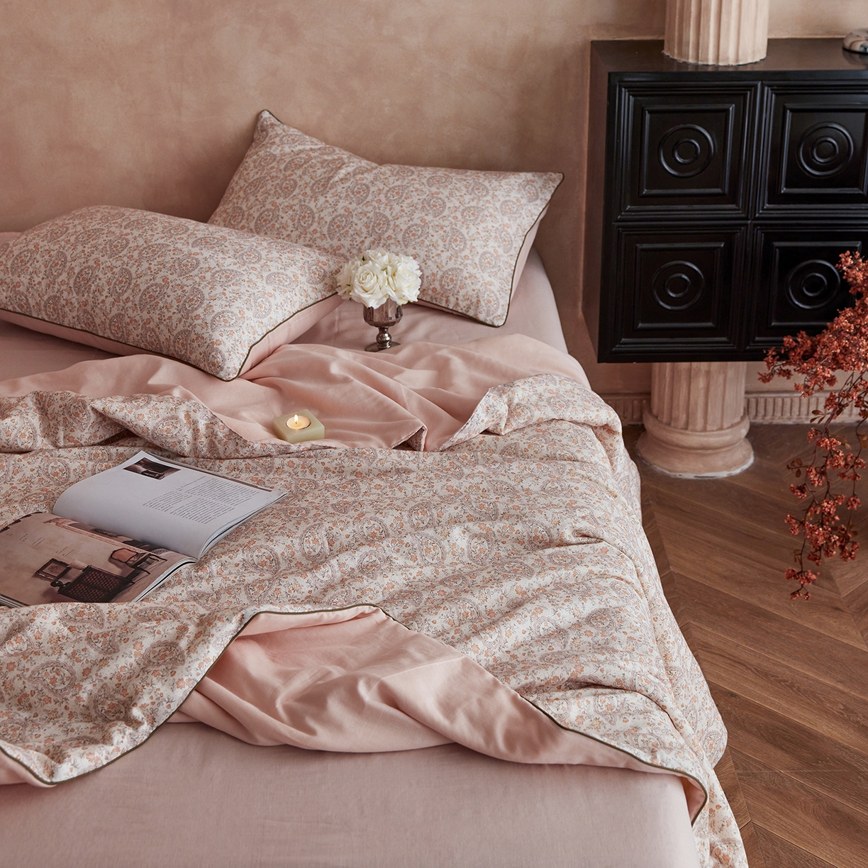 91家纺网 家纺一手货源 找家纺 丽笙被芯 2026新款全棉双层纱印花夏被夏凉被空调被 拉舍尔浅粉