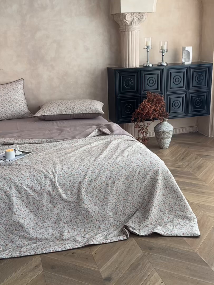 91家纺网 家纺一手货源 找家纺 丽笙被芯 2026新款全棉双层纱印花夏被夏凉被空调被 甜果果