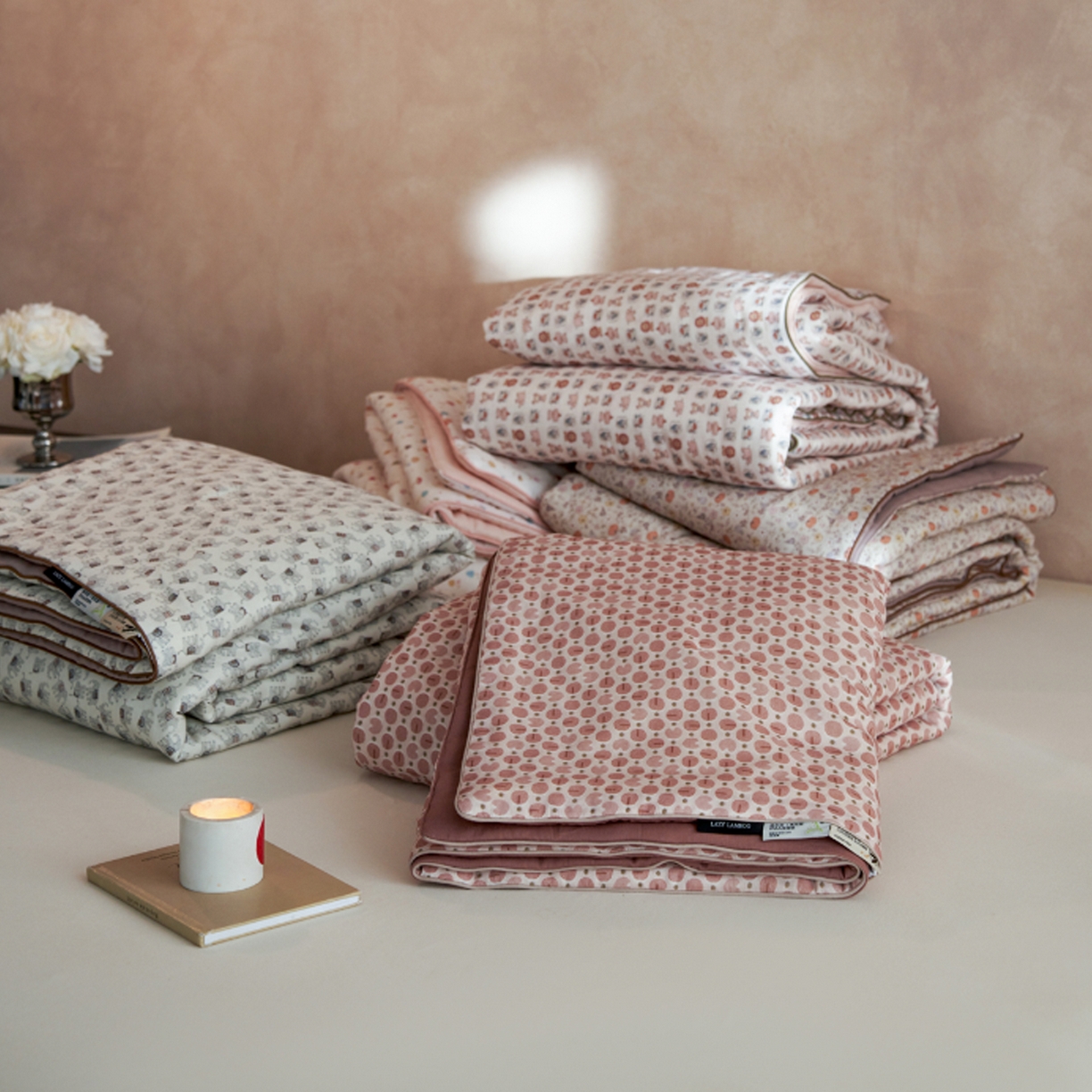 91家纺网 家纺一手货源 找家纺 丽笙被芯 2026新款全棉双层纱印花夏被夏凉被空调被 组合图（仅供展示不可下单）