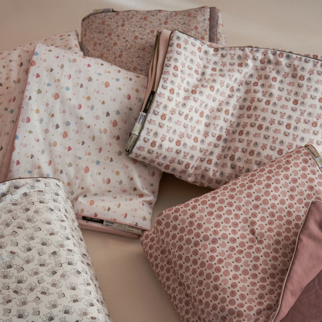 91家纺网 家纺一手货源 找家纺 丽笙被芯 2026新款全棉双层纱印花夏被夏凉被空调被 组合图（仅供展示不可下单）