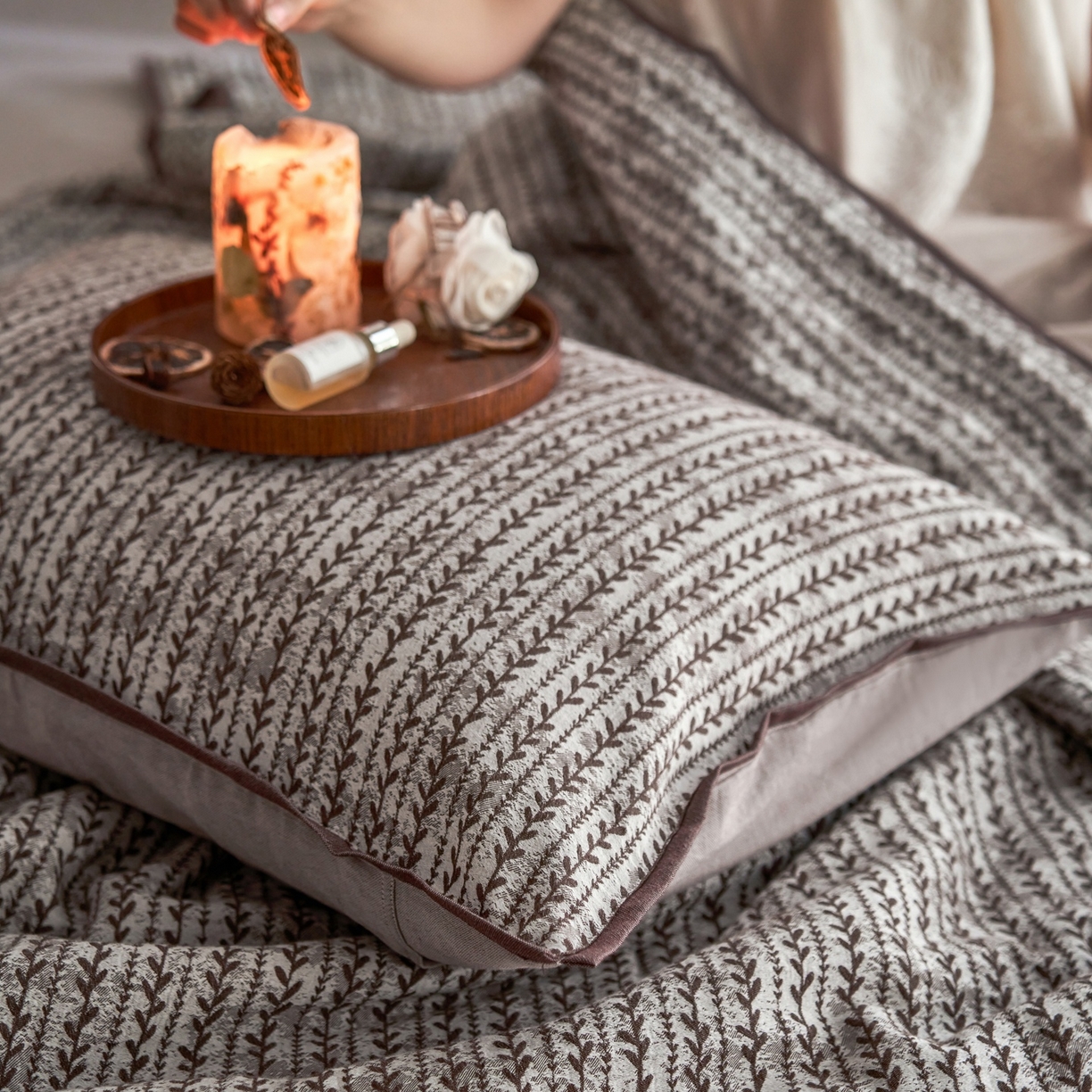 91家纺网 家纺一手货源 找家纺 丽笙被芯 2026新款全棉水洗色织提花PCM温控夏被夏凉被空调被 迦南