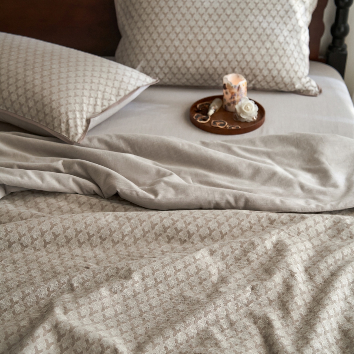 91家纺网 家纺一手货源 找家纺 丽笙被芯 2026新款全棉水洗色织提花PCM温控夏被夏凉被空调被 夏旬