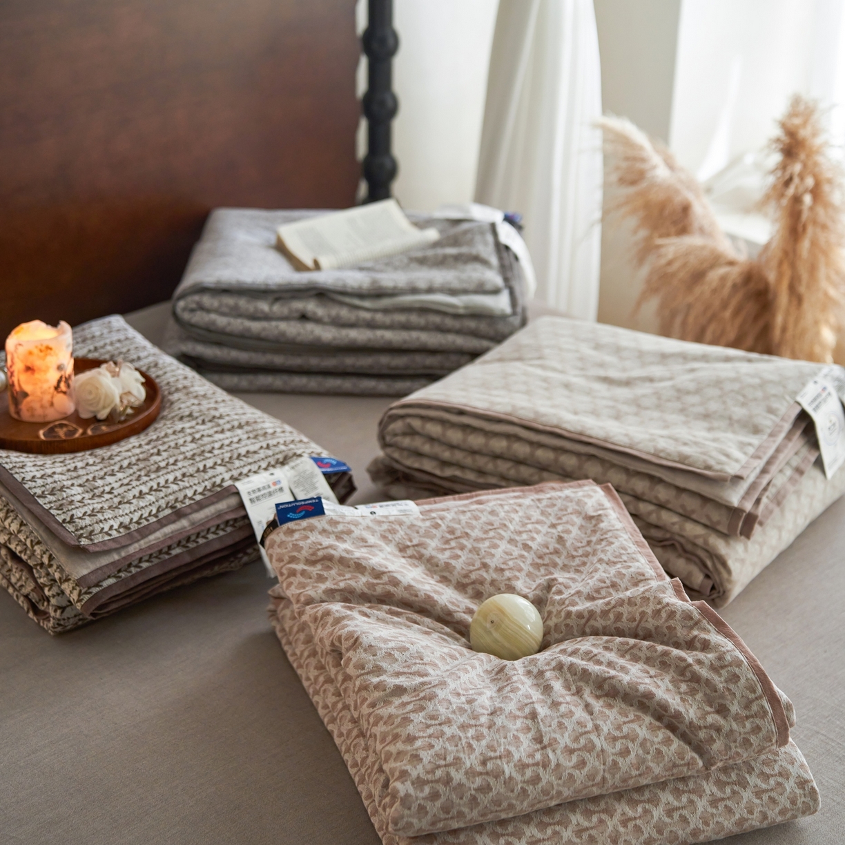 91家纺网 家纺一手货源 找家纺 丽笙被芯 2026新款全棉水洗色织提花PCM温控夏被夏凉被空调被 组合图（仅供展示不可下单）