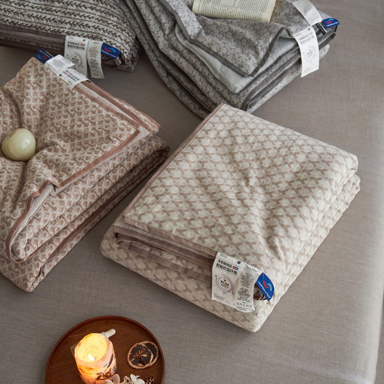 91家纺网 家纺一手货源 找家纺 丽笙被芯 2026新款全棉水洗色织提花PCM温控夏被夏凉被空调被 组合图（仅供展示不可下单）