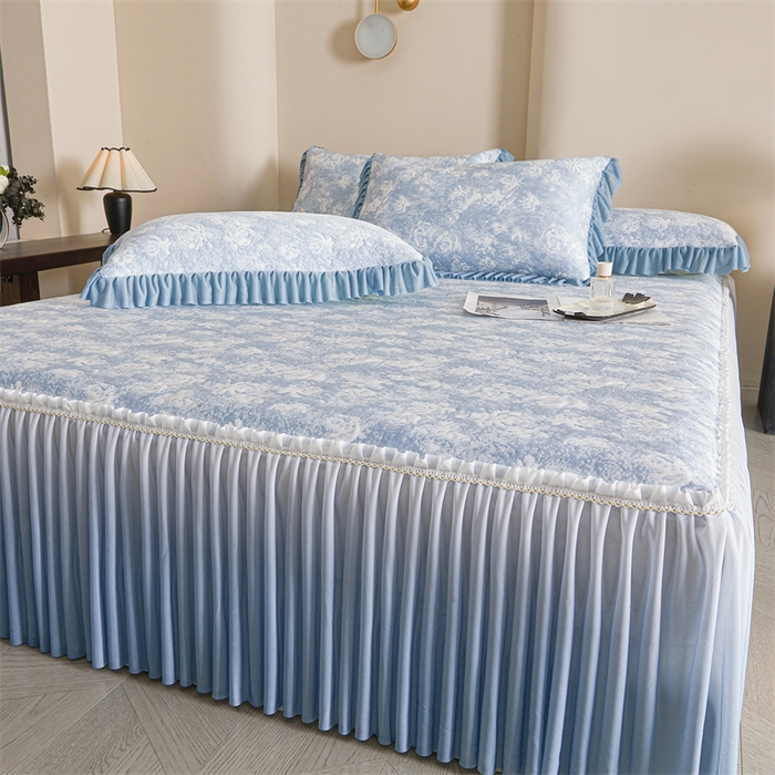 91家纺网 家纺一手货源 找家纺 诺梵家纺 2026新款PE冰豆豆冰丝凉席床裙款-玫瑰系列 蓝玫瑰