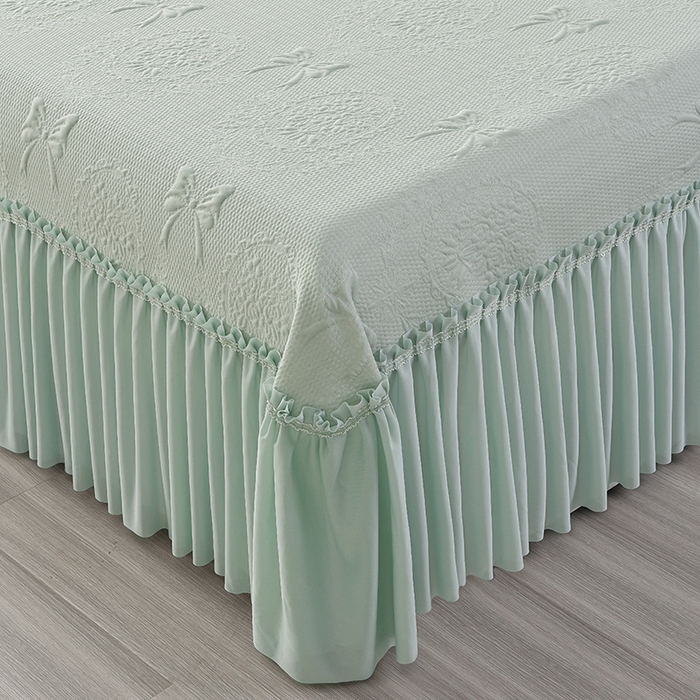 91家纺网 家纺一手货源 找家纺 诺梵家纺 2026新款 pe 乙纶立体提花凉豆豆席凉席床裙款【控价1.5米119 ；1.8米129；2.0米139】花蝶相拥-绿