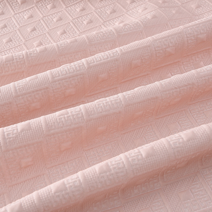 91家纺网 家纺一手货源 找家纺 诺梵家纺 2026新款 pe 乙纶立体提花凉豆豆席凉席床裙款【控价1.5米119 ；1.8米129；2.0米139】时尚空间-粉