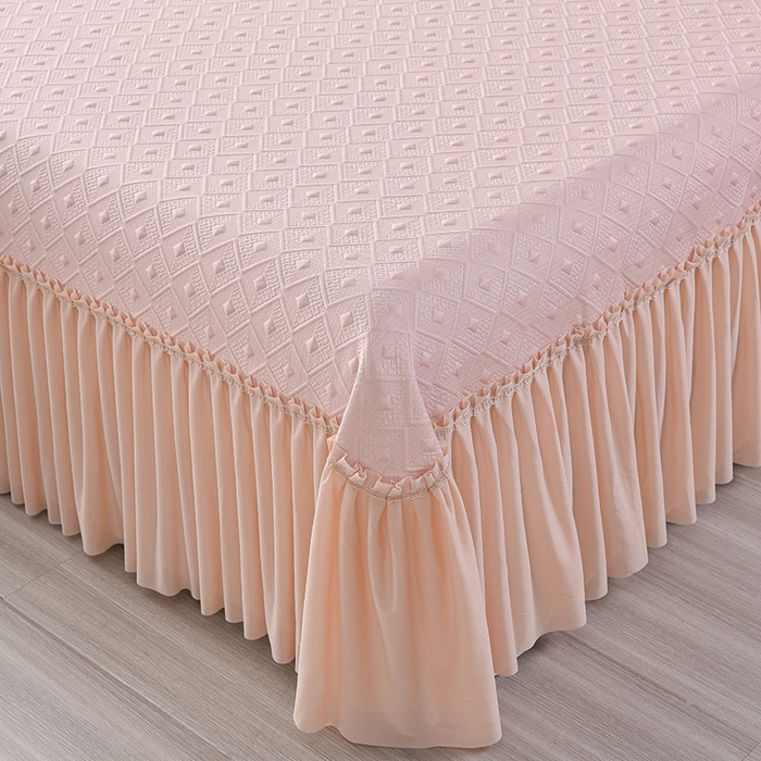 91家纺网 家纺一手货源 找家纺 诺梵家纺 2026新款 pe 乙纶立体提花凉豆豆席凉席床裙款【控价1.5米119 ；1.8米129；2.0米139】时尚空间-粉