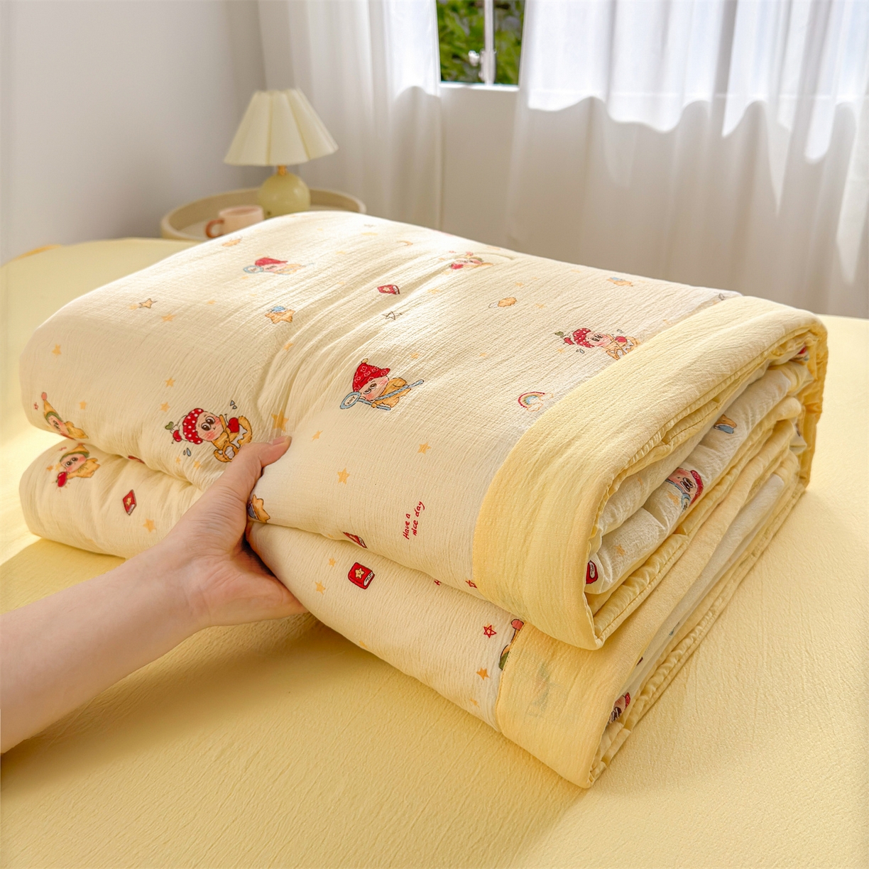 91家纺网 家纺一手货源 找家纺 晓时候 2026双层纱印花夏被四件套新疆棉花被可机洗夏凉被空调被夏季被子 萌萌星星人