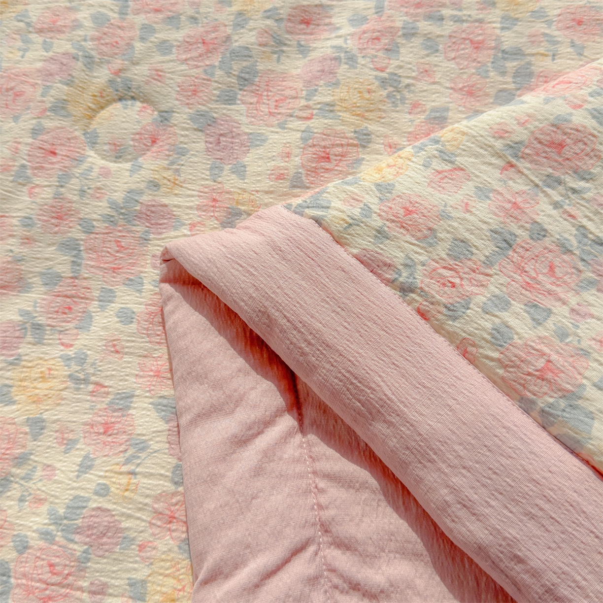 91家纺网 家纺一手货源 找家纺 晓时候 2026双层纱印花夏被四件套新疆棉花被可机洗夏凉被空调被夏季被子 繁花