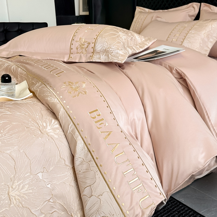 91家纺网 家纺一手货源 找家纺 首尔家纺 2026新款金丝立体浮雕提花水洗真丝天丝床盖款四件套 百合-粉玉