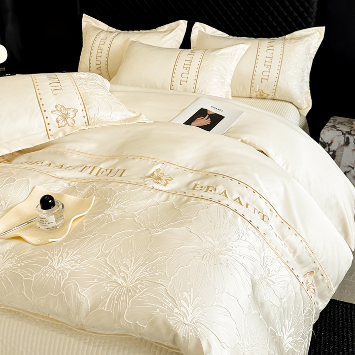 91家纺网 家纺一手货源 找家纺 首尔家纺 2026新款金丝立体浮雕提花水洗真丝天丝床盖款四件套 百合-米白