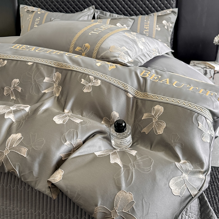 91家纺网 家纺一手货源 找家纺 首尔家纺 2026新款金丝立体浮雕提花水洗真丝天丝床盖款四件套 蝴蝶结-深灰