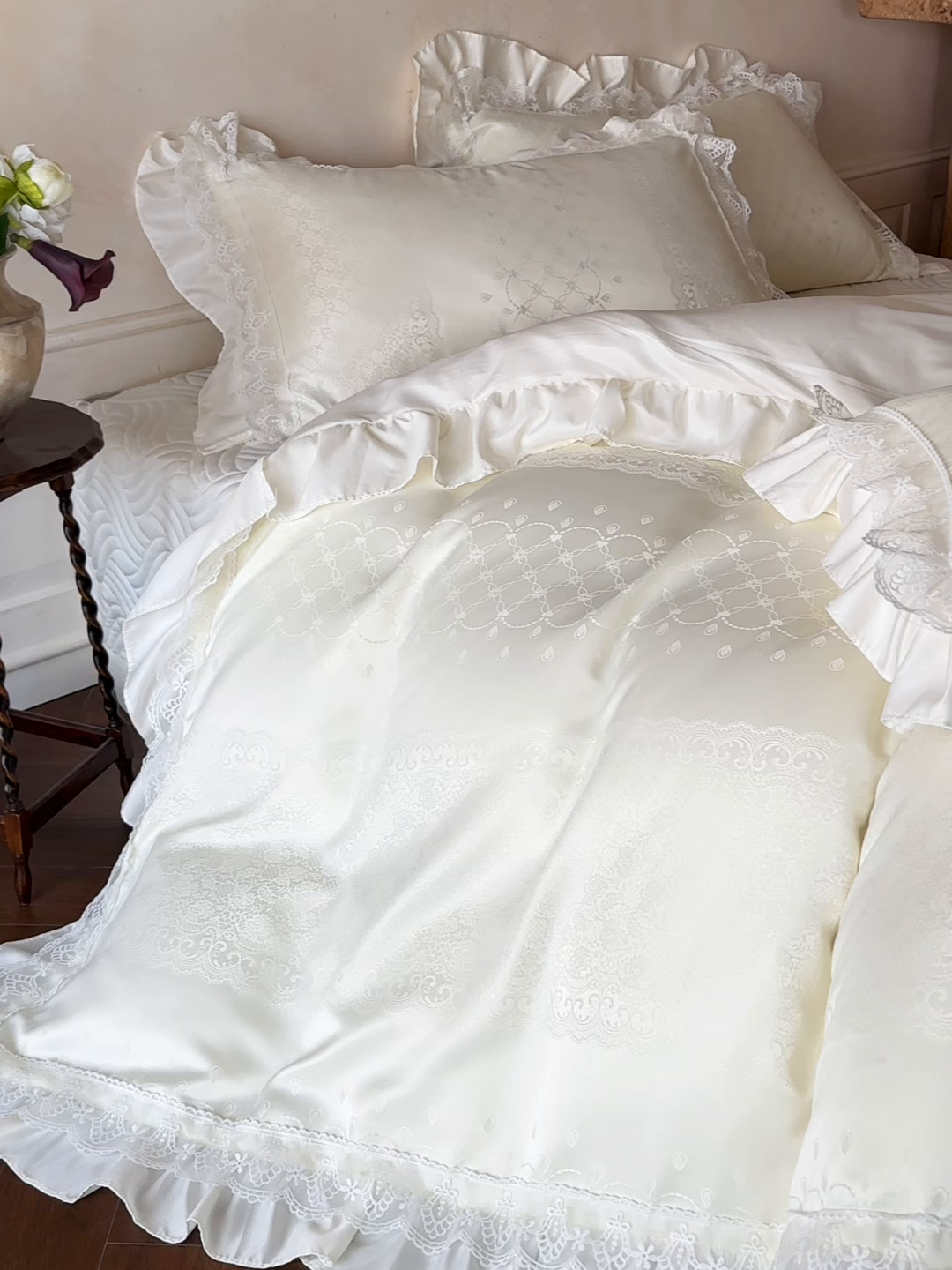 91家纺网 家纺一手货源 找家纺 （总）首尔家纺 2026新款花边蕾丝提花水洗真丝天丝四件套