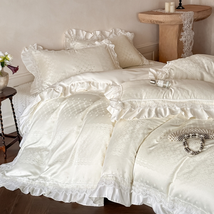 91家纺网 家纺一手货源 找家纺 首尔家纺 2026新款花边蕾丝提花水洗真丝天丝四件套 浮生若梦-米白