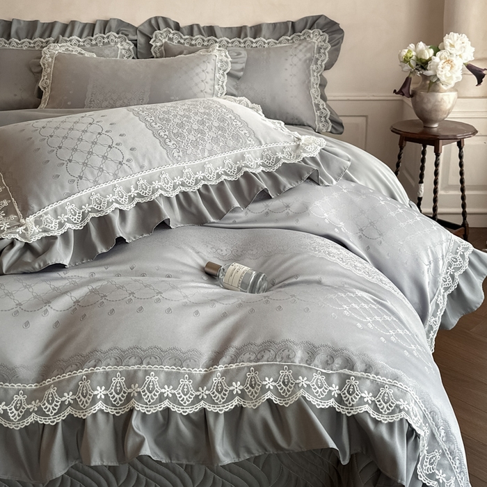 91家纺网 家纺一手货源 找家纺 首尔家纺 2026新款花边蕾丝提花水洗真丝天丝四件套 浮生若梦-浅云灰