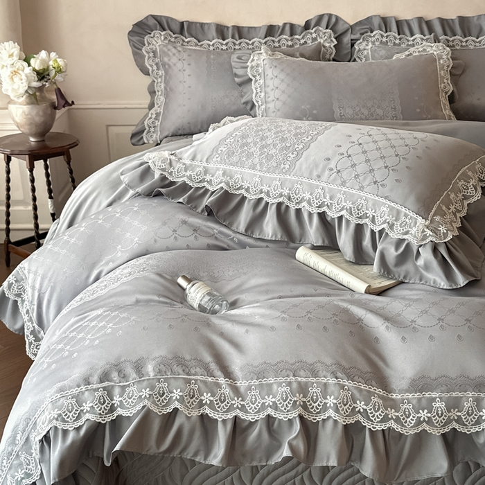 91家纺网 家纺一手货源 找家纺 首尔家纺 2026新款花边蕾丝提花水洗真丝天丝四件套 浮生若梦-浅云灰