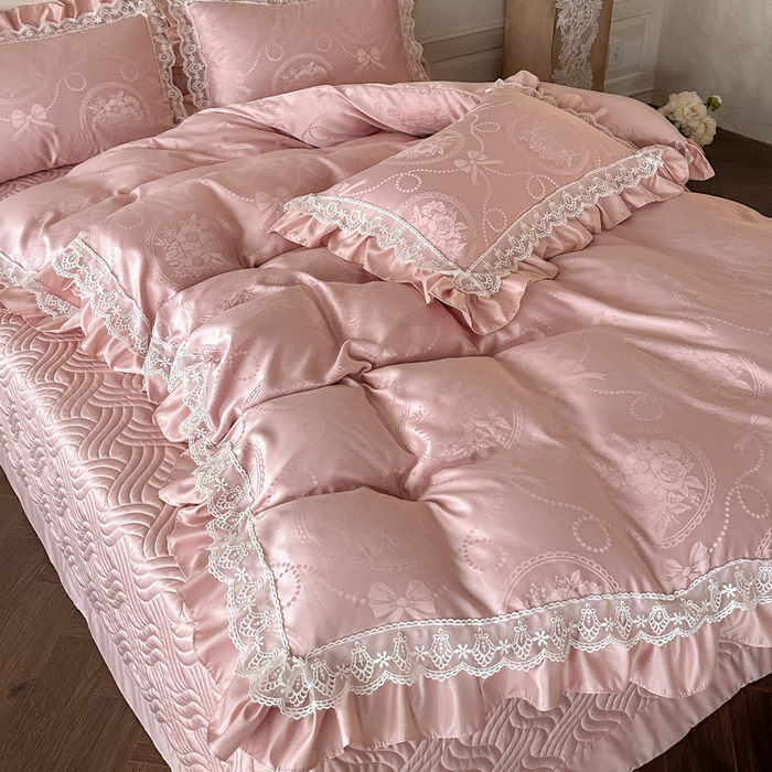 91家纺网 家纺一手货源 找家纺 首尔家纺 2026新款花边蕾丝提花水洗真丝天丝四件套 秘境-粉豆沙