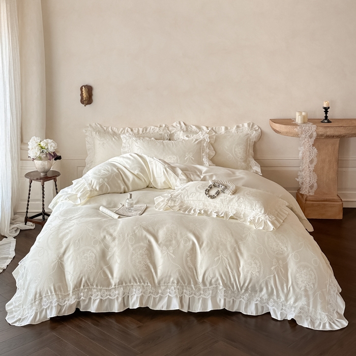 91家纺网 家纺一手货源 找家纺 首尔家纺 2026新款花边蕾丝提花水洗真丝天丝四件套 秘境-米白