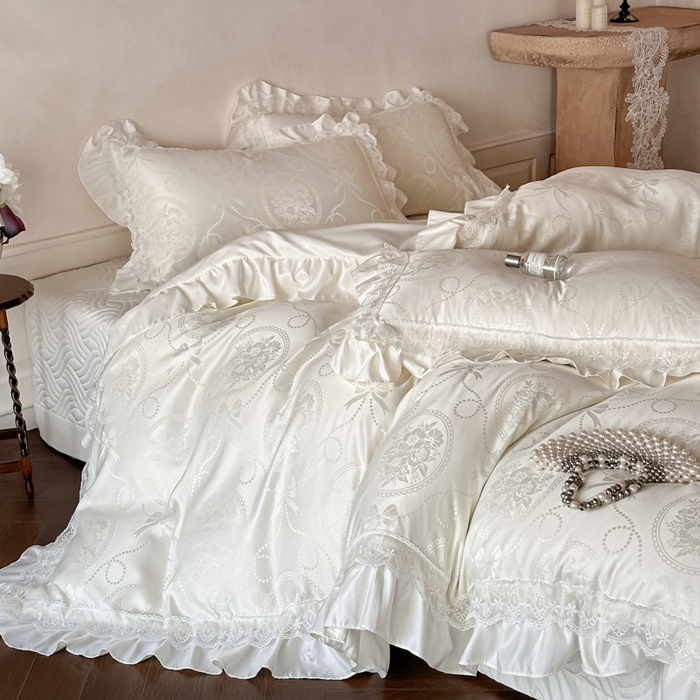 91家纺网 家纺一手货源 找家纺 首尔家纺 2026新款花边蕾丝提花水洗真丝天丝四件套 秘境-米白