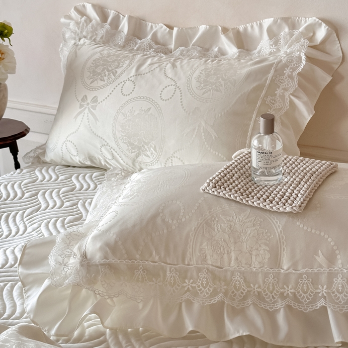 91家纺网 家纺一手货源 找家纺 首尔家纺 2026新款花边蕾丝提花水洗真丝天丝四件套 秘境-米白