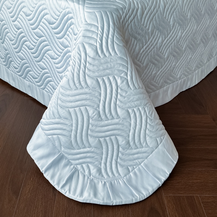 91家纺网 家纺一手货源 找家纺 首尔家纺 2026新款花边蕾丝提花水洗真丝天丝四件套 秘境-天蓝