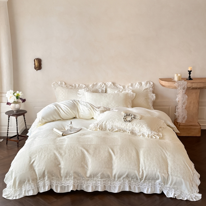 91家纺网 家纺一手货源 找家纺 首尔家纺 2026新款花边蕾丝提花水洗真丝天丝床盖款四件套 浮生若梦-米白