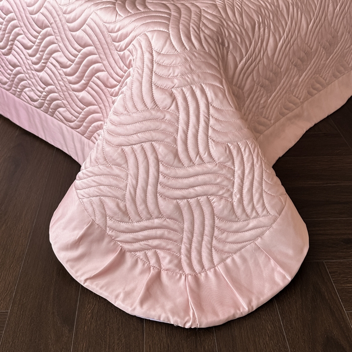 91家纺网 家纺一手货源 找家纺 首尔家纺 2026新款花边蕾丝提花水洗真丝天丝床盖款四件套 秘境-粉豆沙