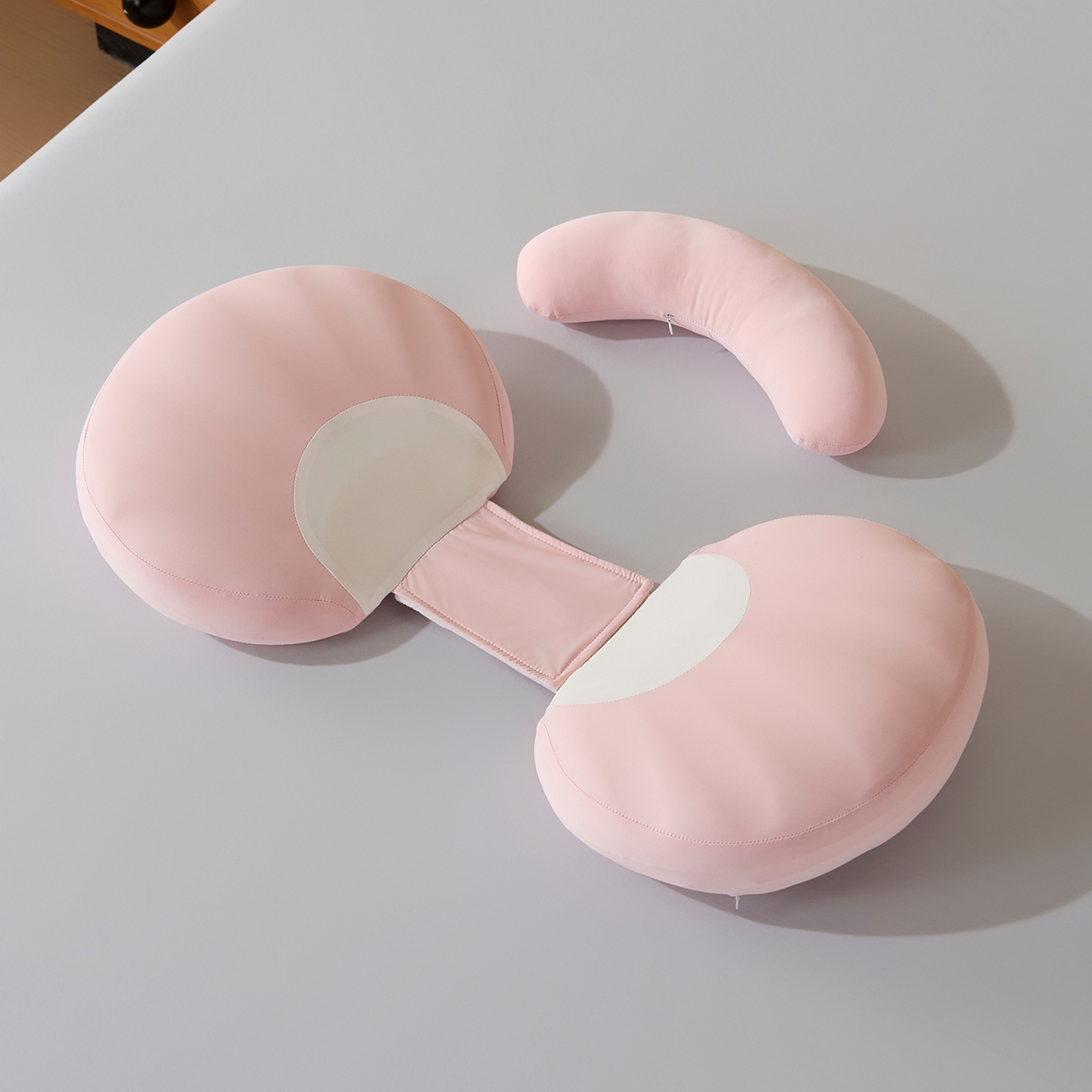 91家纺网 家纺一手货源 找家纺 （总）昕科 2026新款贝壳记忆棉孕妇腰靠枕-孕妇枕头宝宝趴睡枕芯