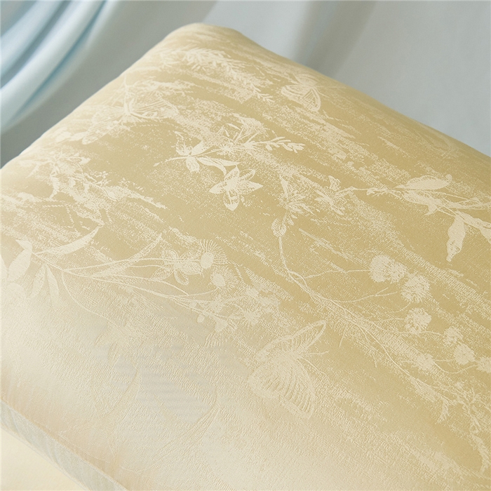 91家纺网 家纺一手货源 找家纺 （总）昕科 2026新款软黄金蚕丝枕-桑蚕丝枕芯提花蚕丝枕头