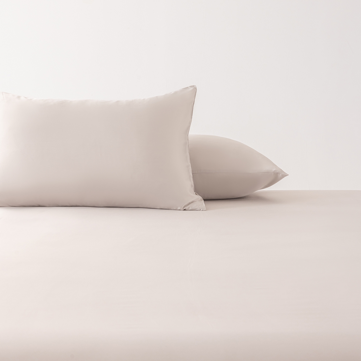 91家纺网 家纺一手货源 找家纺 轩和家居 2026新款竹浆纤维纯色单枕套系列 奶咖