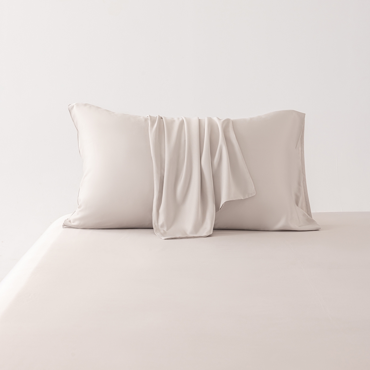 91家纺网 家纺一手货源 找家纺 轩和家居 2026新款竹浆纤维纯色单枕套系列 奶咖