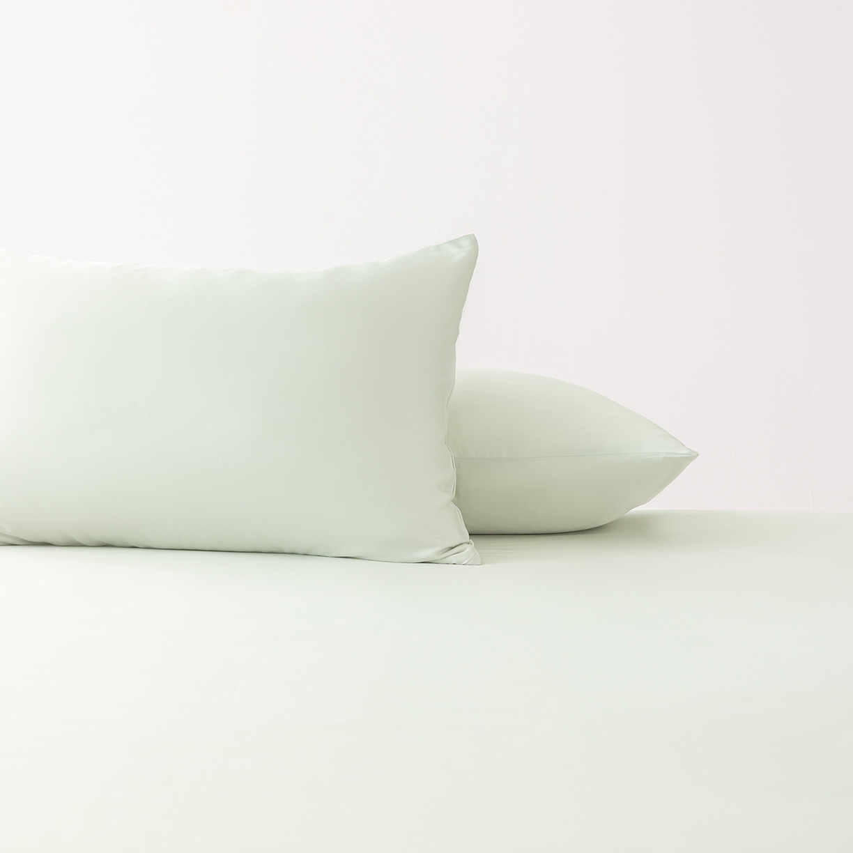 91家纺网 家纺一手货源 找家纺 轩和家居 2026新款竹浆纤维纯色单枕套系列 奇异莓