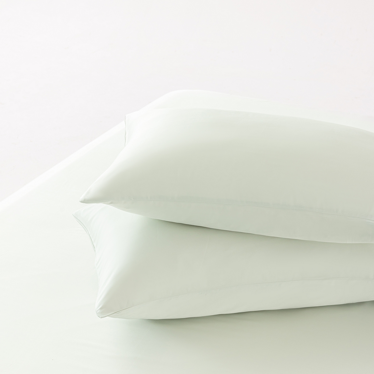 91家纺网 家纺一手货源 找家纺 轩和家居 2026新款竹浆纤维纯色单枕套系列 奇异莓