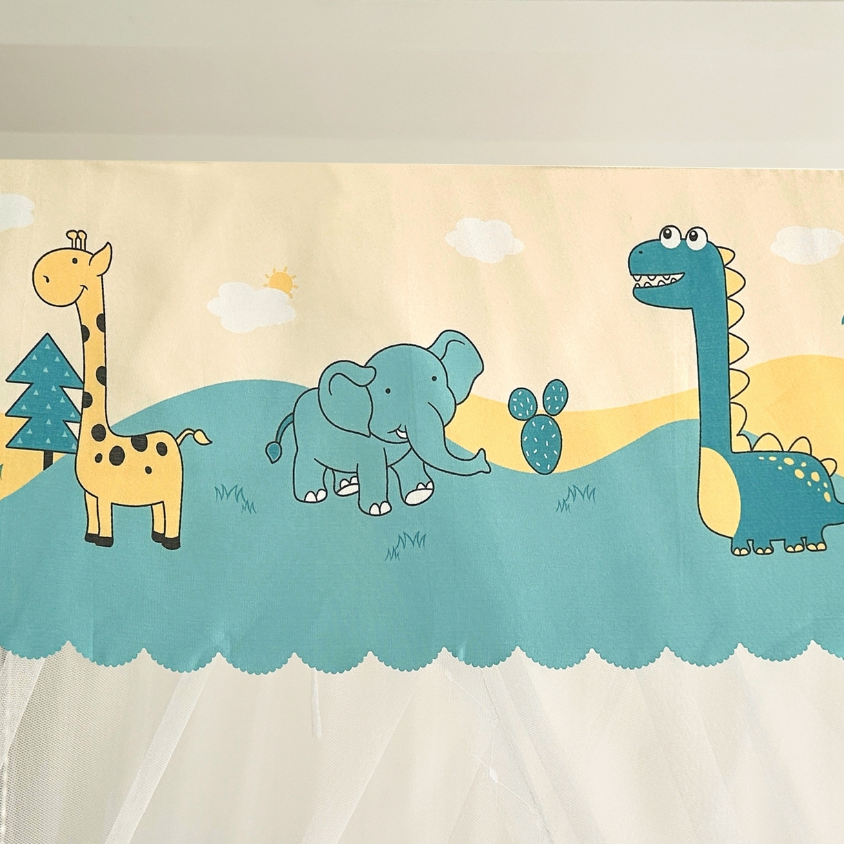 91家纺网 家纺一手货源 找家纺 永旺家纺 2026新款宫廷落地印花款蚊帐 动物世界