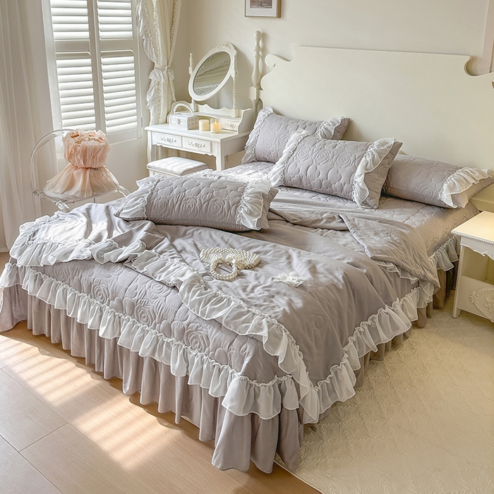 91家纺网 家纺一手货源 找家纺 网红馆（ck家纺） 2026春夏新款韩系巴黎纱夏被夏凉被空调被床盖四件套-曼塔玫瑰 曼塔玫瑰-灰色