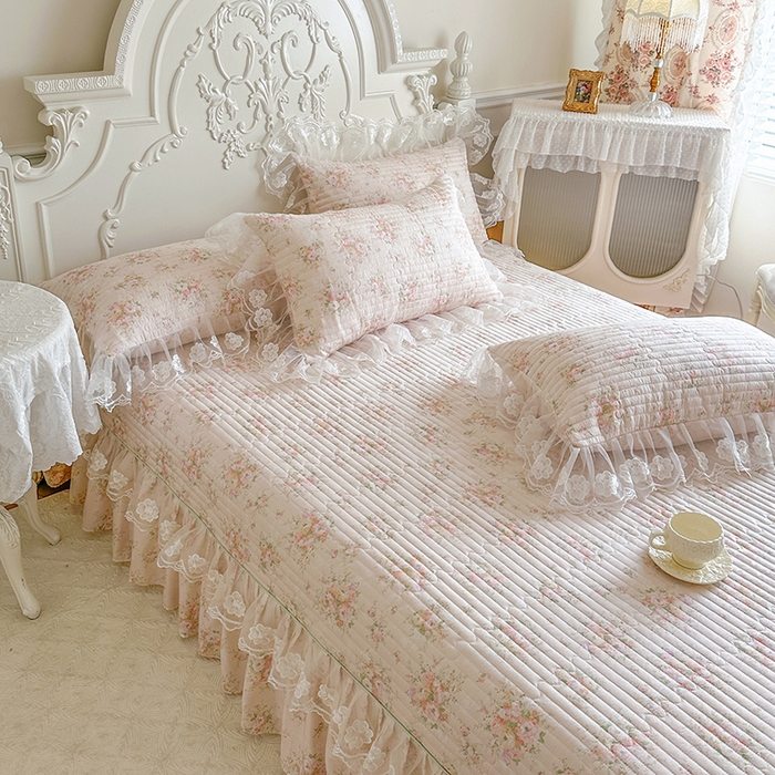 91家纺网 家纺一手货源 找家纺 网红馆（ck家纺） 2026春夏新款小清新田园全棉印花床盖三件套 翩翩花语