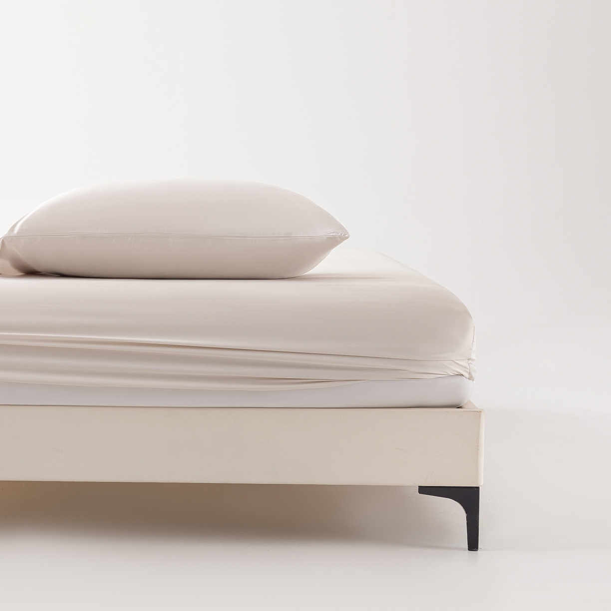 91家纺网 家纺一手货源 找家纺 （总）轩和家居 2026新款竹浆纤维纯色单床笠系列