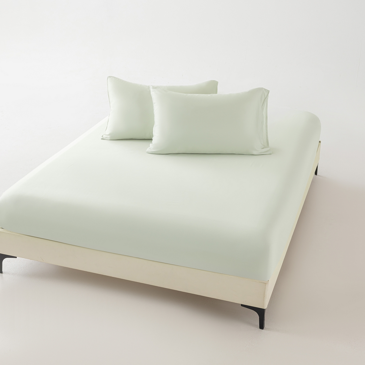 91家纺网 家纺一手货源 找家纺 轩和家居 2026新款竹浆纤维纯色单床笠系列 奇异莓