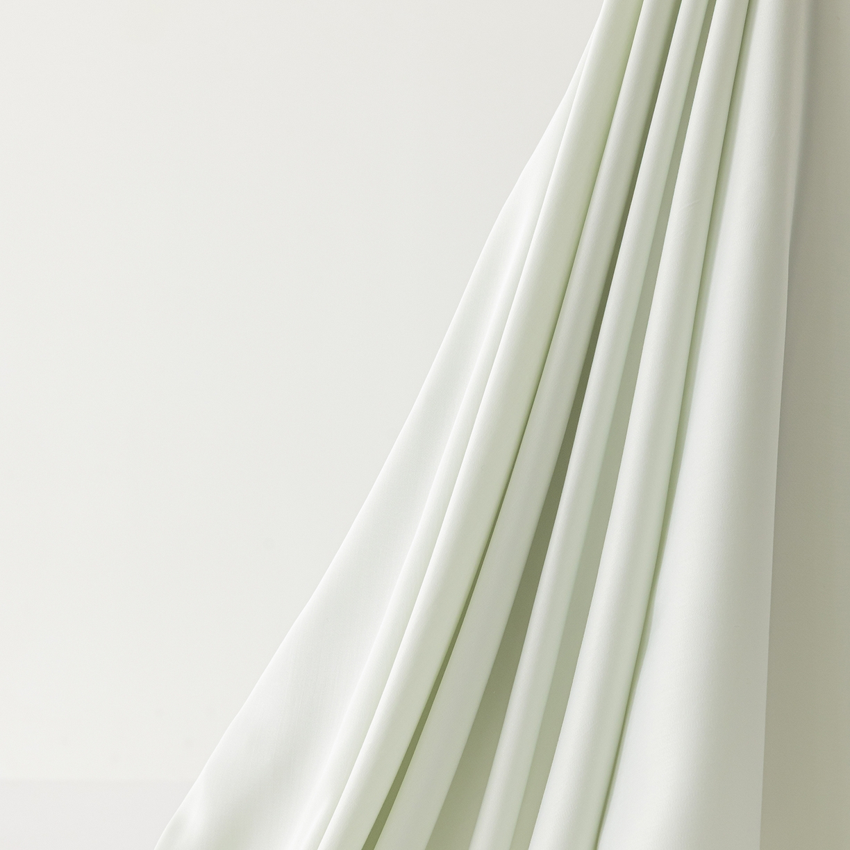 91家纺网 家纺一手货源 找家纺 轩和家居 2026新款竹浆纤维纯色单床笠系列 奇异莓