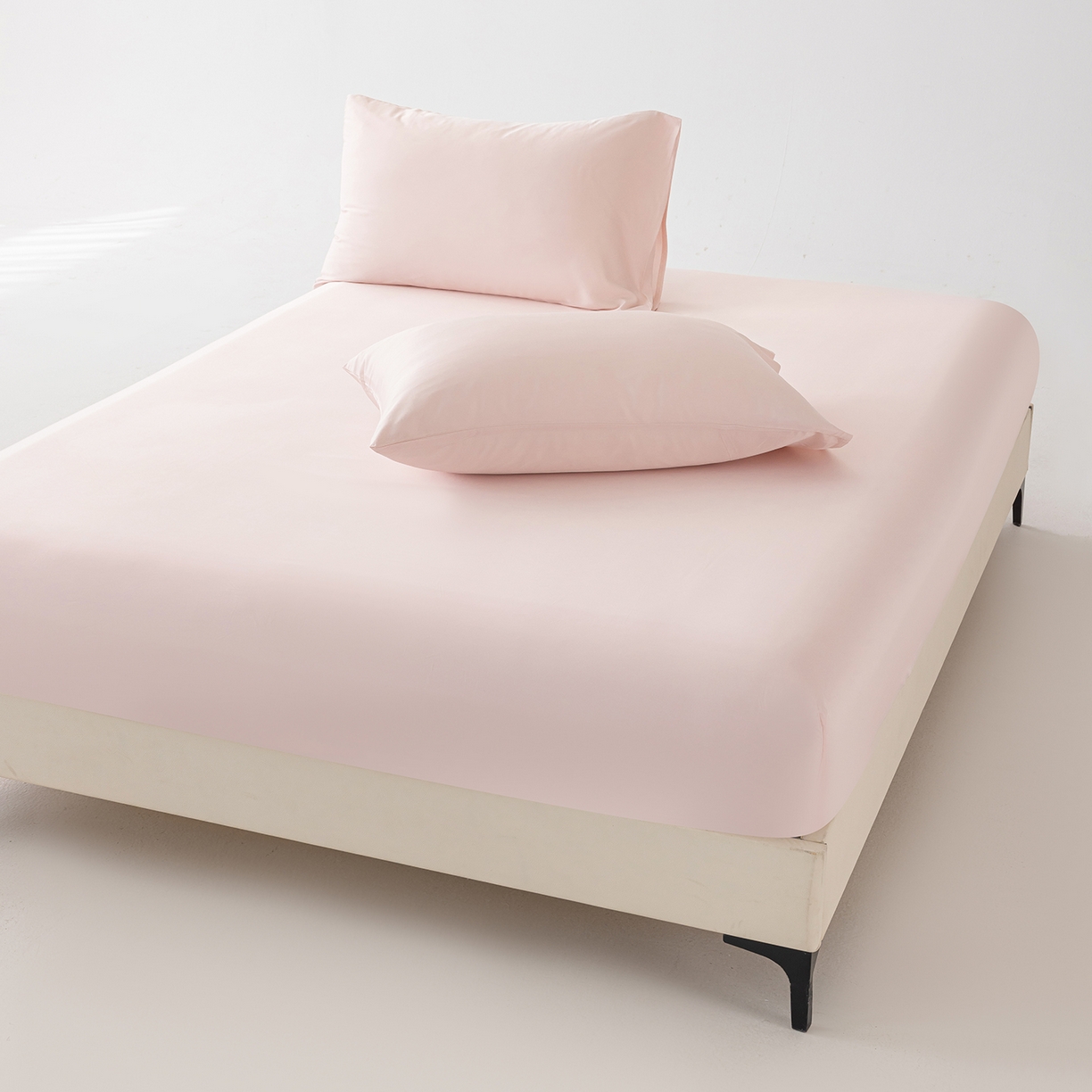 91家纺网 家纺一手货源 找家纺 轩和家居 2026新款竹浆纤维纯色单床笠系列 软玉