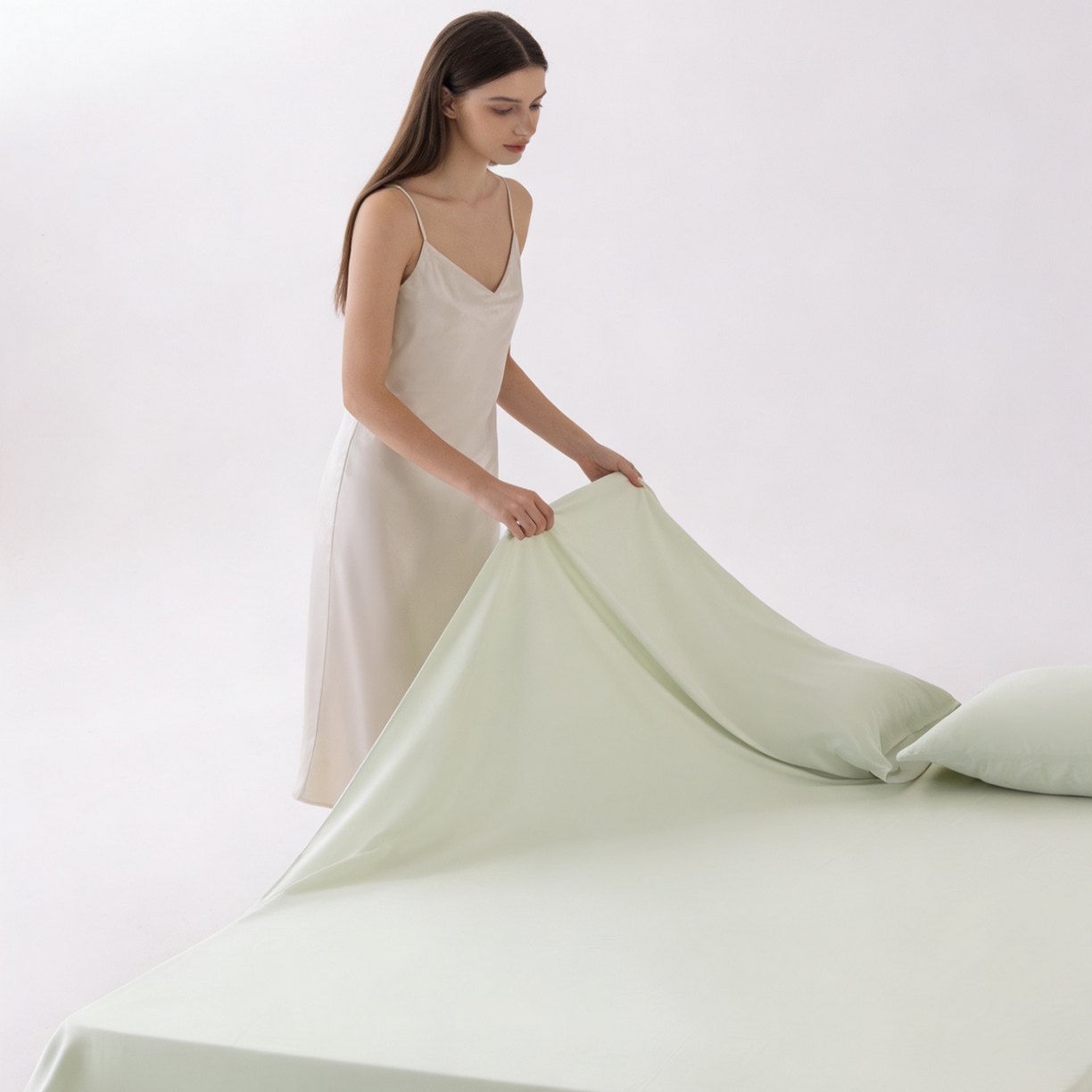 91家纺网 家纺一手货源 找家纺 轩和家居 2026新款竹浆纤维纯色单品床单系列 奇异莓