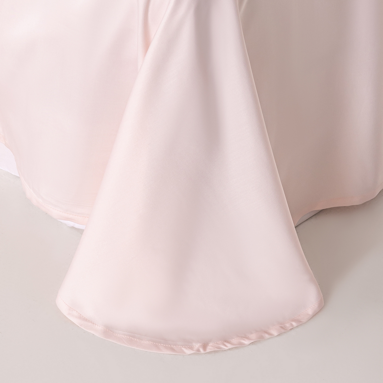 91家纺网 家纺一手货源 找家纺 轩和家居 2026新款竹浆纤维纯色单品床单系列 软玉