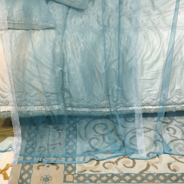 91家纺网 家纺一手货源 找家纺 永旺家纺 2026新款宫廷落地三门开蚊帐--春暖花开 雾霾蓝