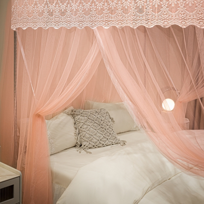 91家纺网 家纺一手货源 找家纺 永旺家纺 2026新款加密帐纱唯美花边宫廷蚊帐-凤羽 粉玉