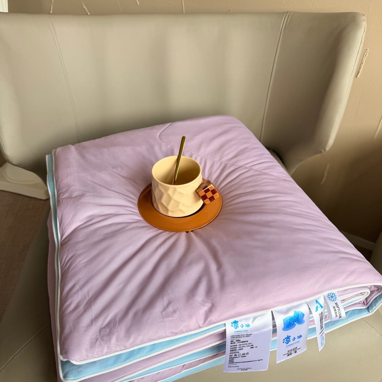 91家纺网 家纺一手货源 找家纺 莱豫家纺 2026春夏新款A类凉感小冰皮夏凉被夏被空调被 梅泥耶