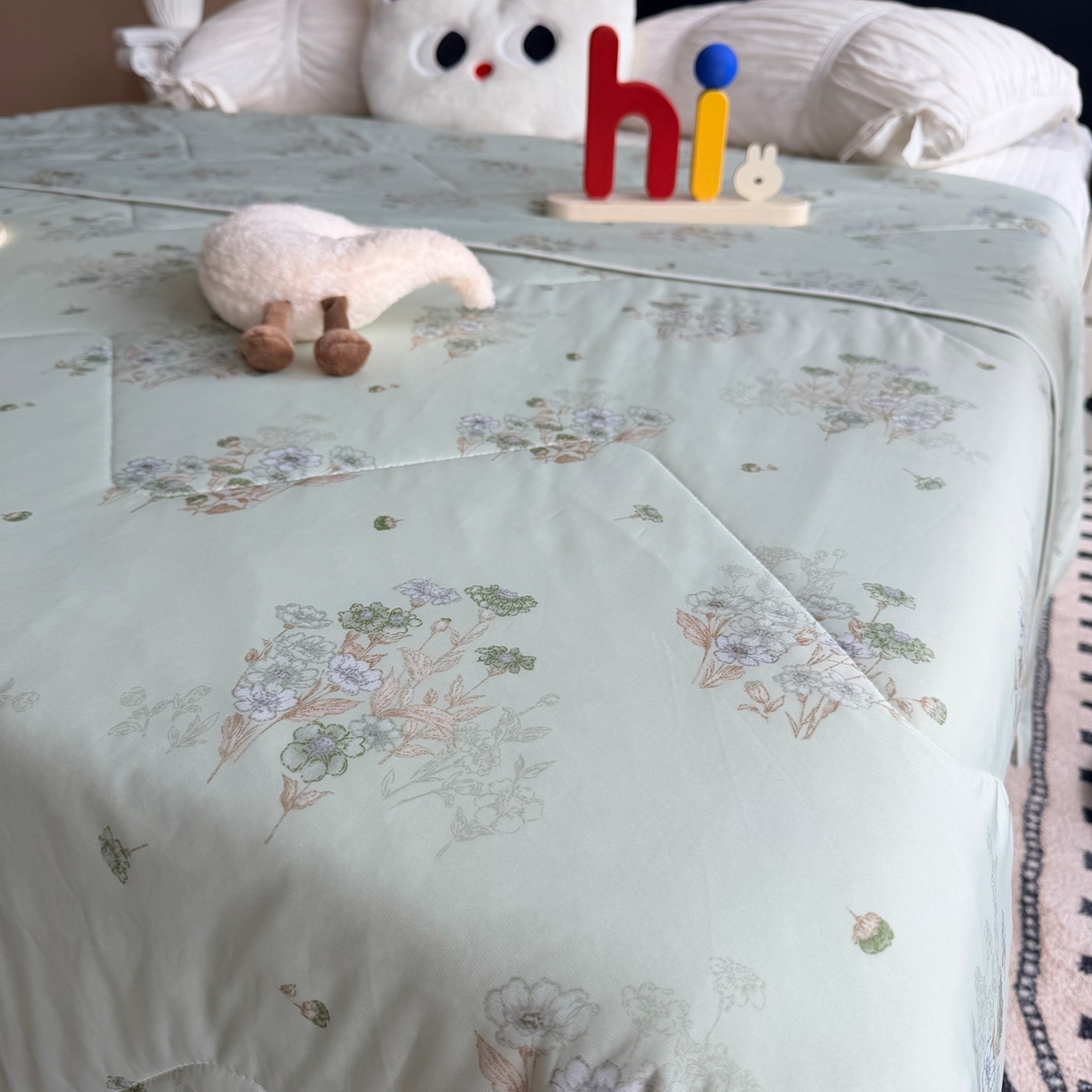 91家纺网 家纺一手货源 找家纺 莱豫家纺 2026春夏新款A类凉感小冰皮夏凉被夏被空调被 弥花集绿