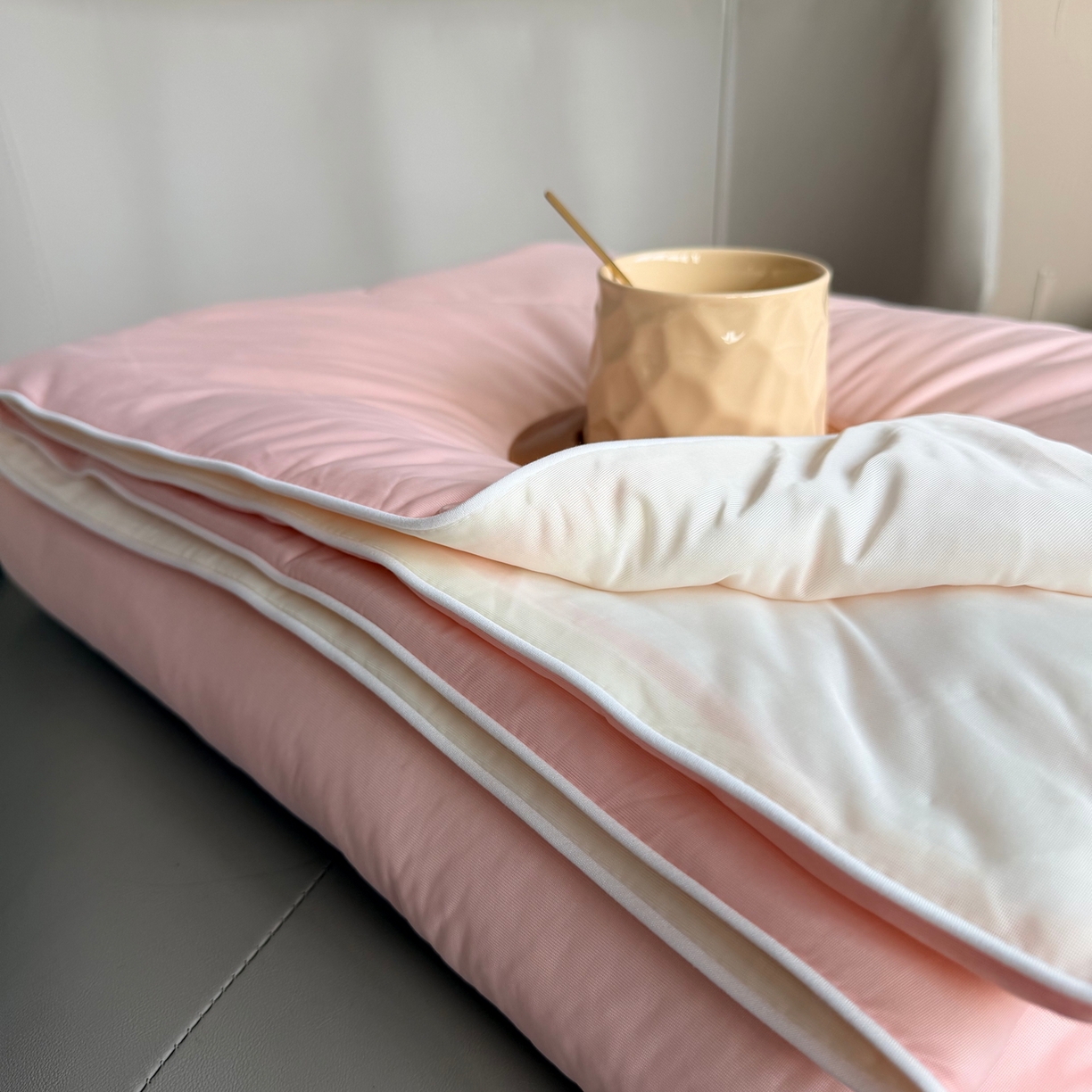 莱豫家纺 2026春夏新款A类凉感小冰皮夏凉被夏被空调被 蜜桃菠萝